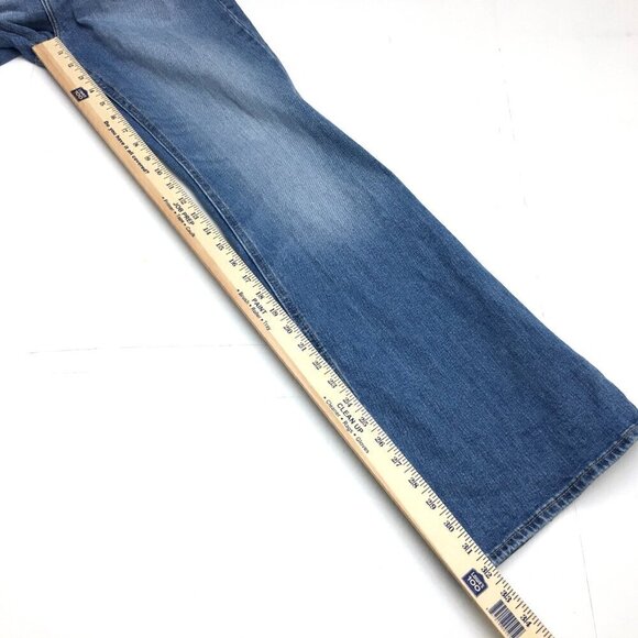 Old Navy Women's Jeans Flare Leg High Rise Size 8 Length 32" - Picture 6 of 9